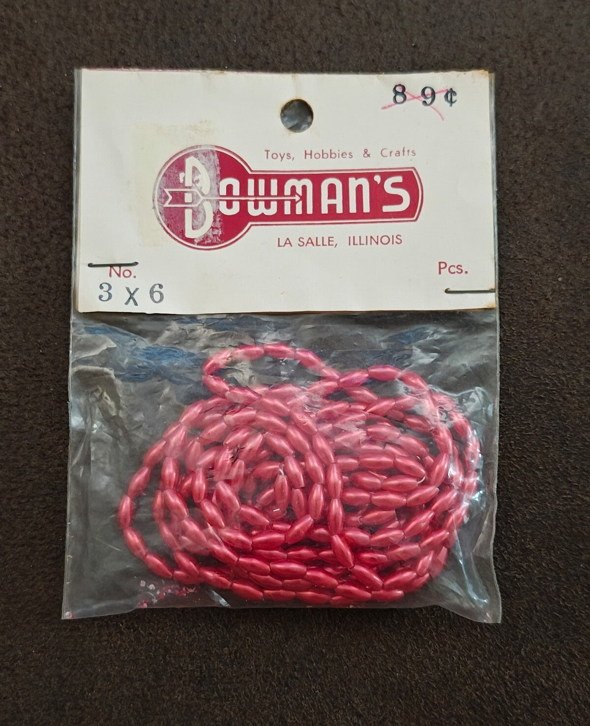 1960s/70s Pack Of Bowman's Brand Plastic Craft Beads From Lasalle Illinois NOS