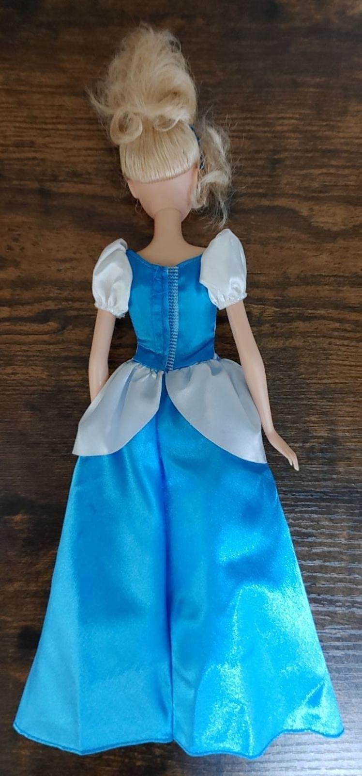 1999 Cinderella Barbie Doll