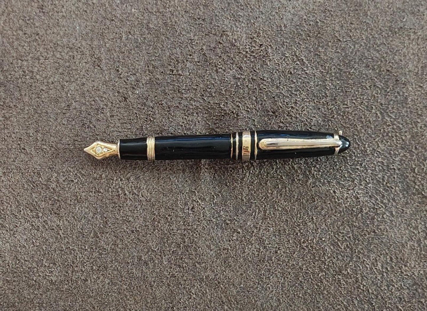90s Vintage Gold Tone With Black Enamel & Clear Rhinestones Fountain Pen Brooch