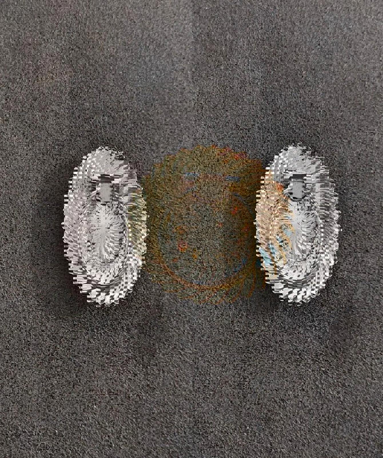 1980's Round Swirl & Black Lucite Resin Cabochon Scarf Clip