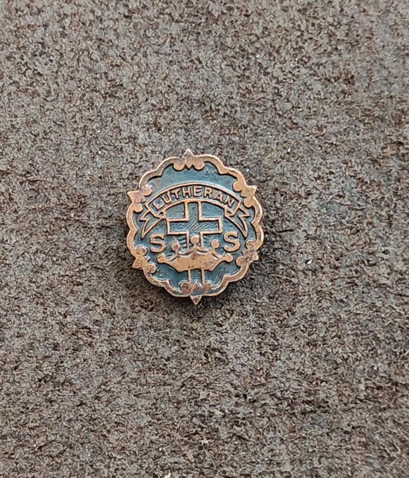 1940s/50s Lutheran Sunday School Bronze Pin
