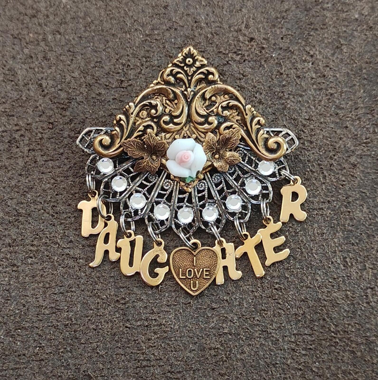 1980s Handcrafted "Daughter" Family Sentiment Gold Tone Dangle Brooch.