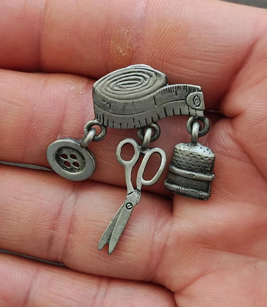1980s Signed J.J. (Jonette Jewelry) Sewing Theme Pewter Dangle Brooch