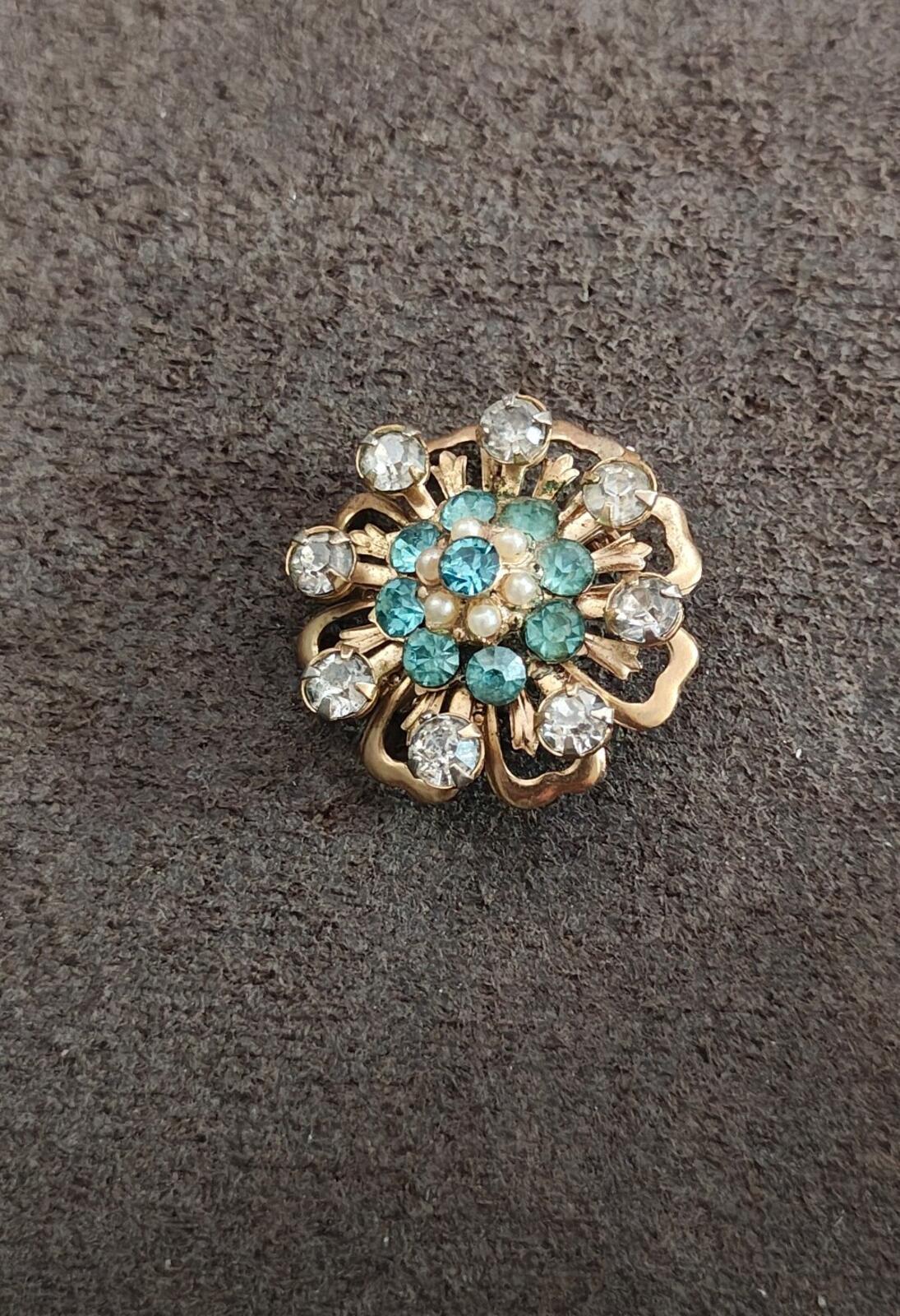 1950s/60s Gold Tone Floral Sunburst With Colorful Rhinestones & Faux Pearls  Pin