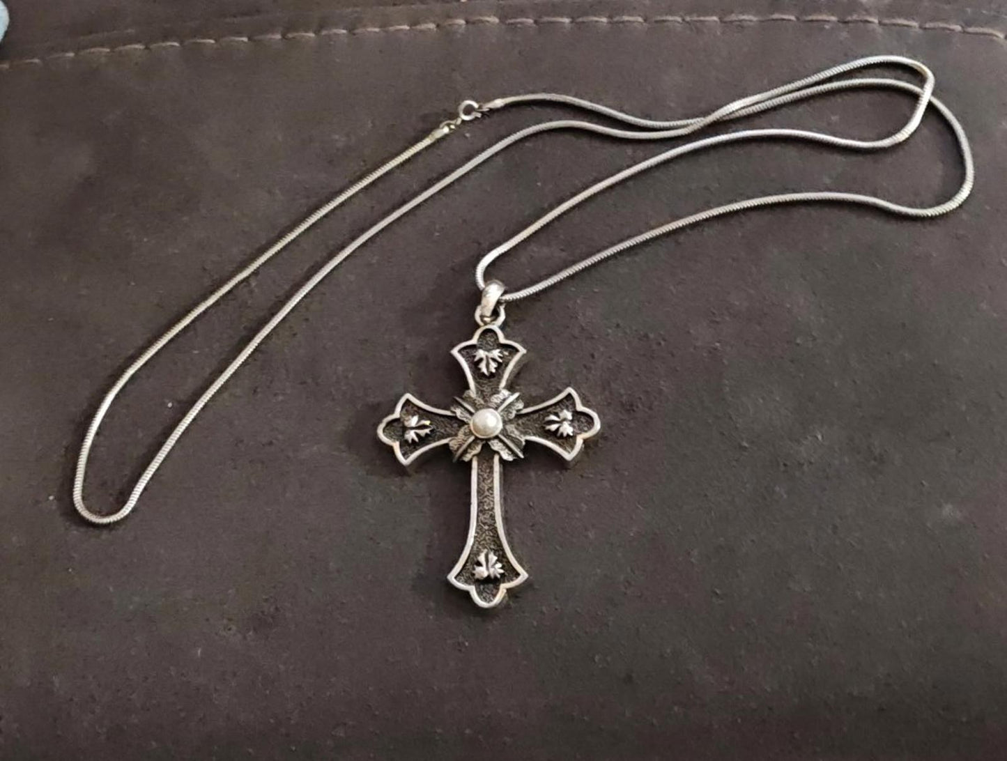 Sarah Coventry 1975 Limited Edition "Peace" Cross Pendant Necklace