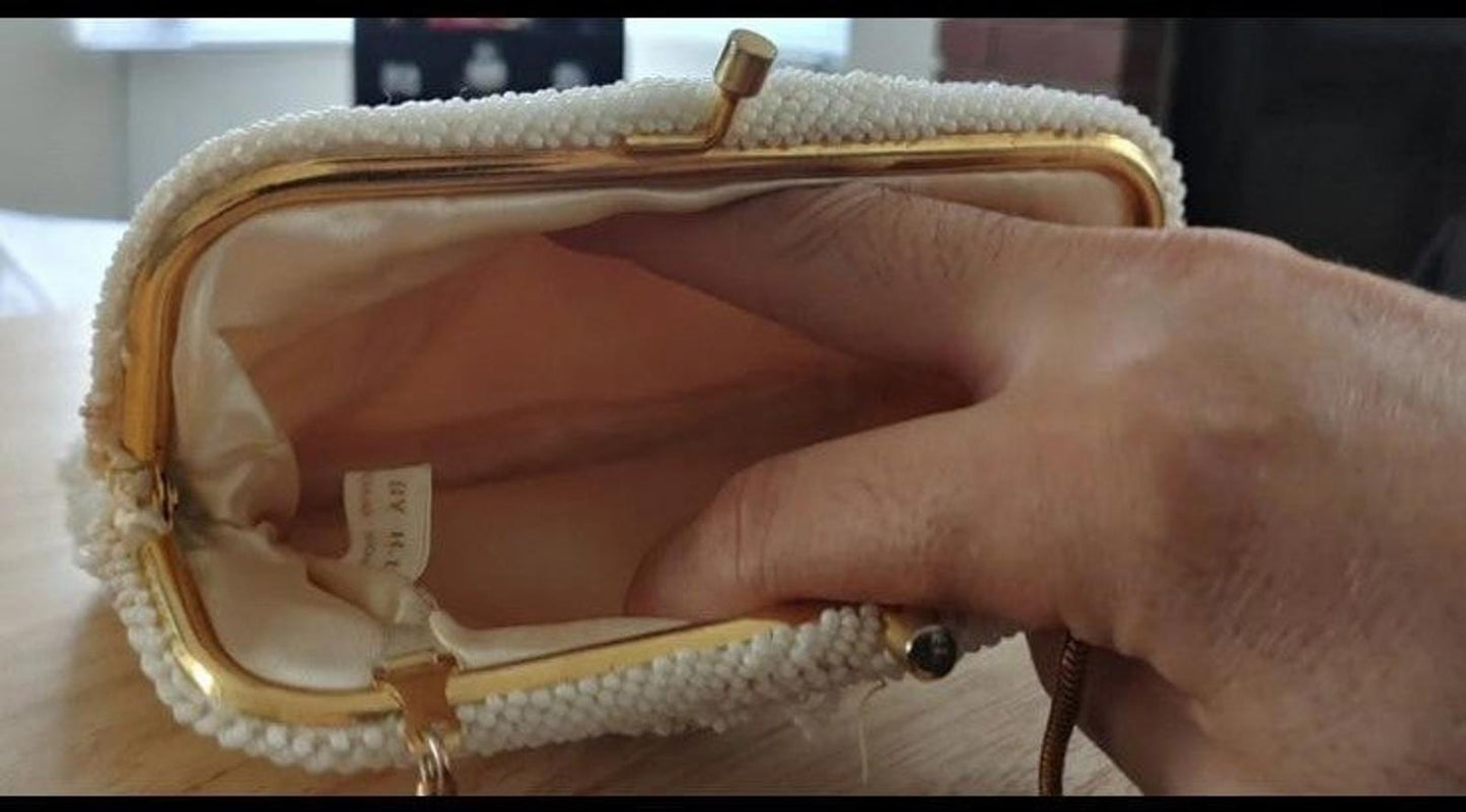 Beautiful 1950s-60s Vintage White Beaded Clutch Purse Made In Hong Kong
