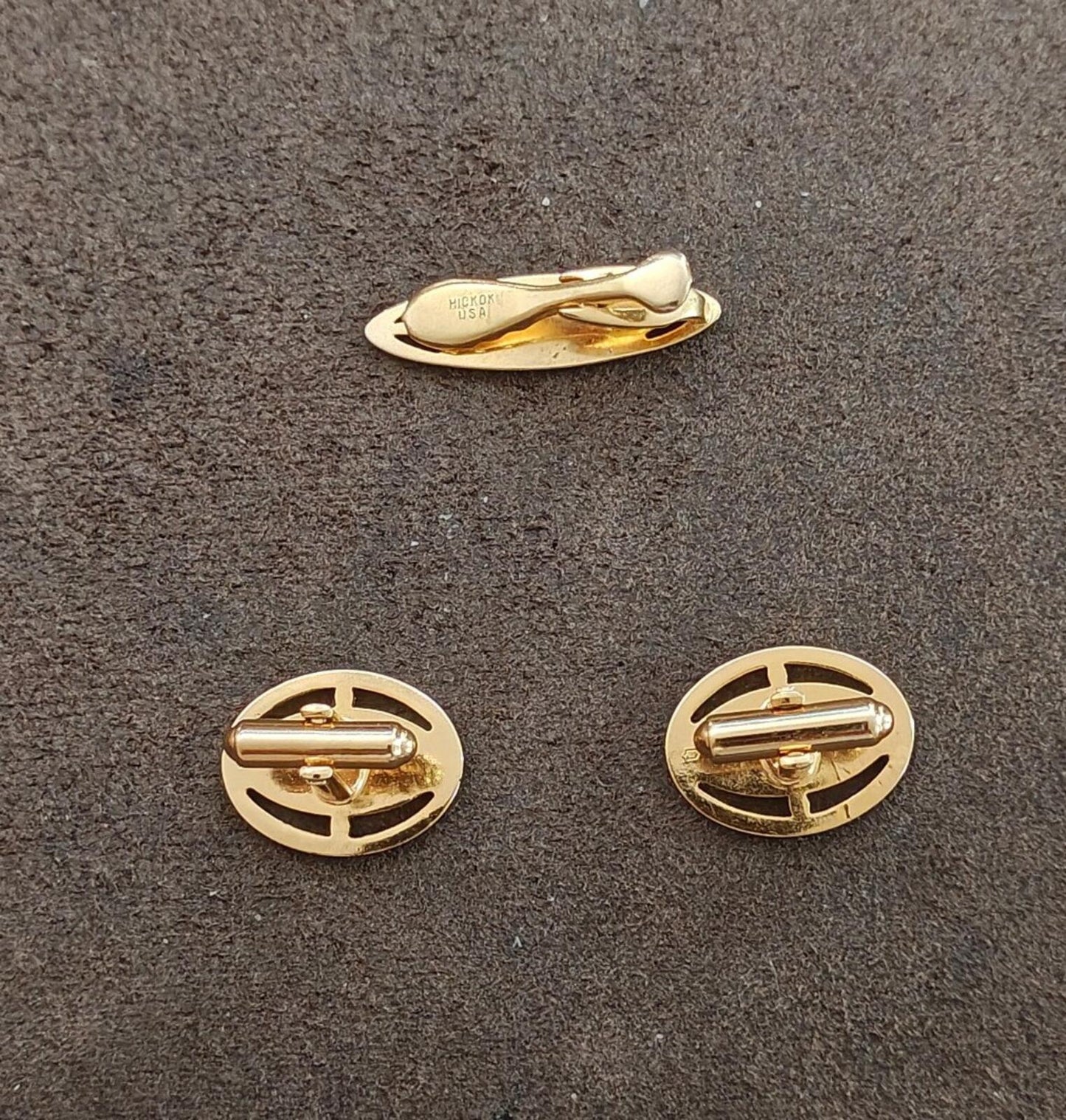 1950s/60s Hickok USA Two Tone Monogram Initial S Tie Bar/Tie Clip & Cufflink Set