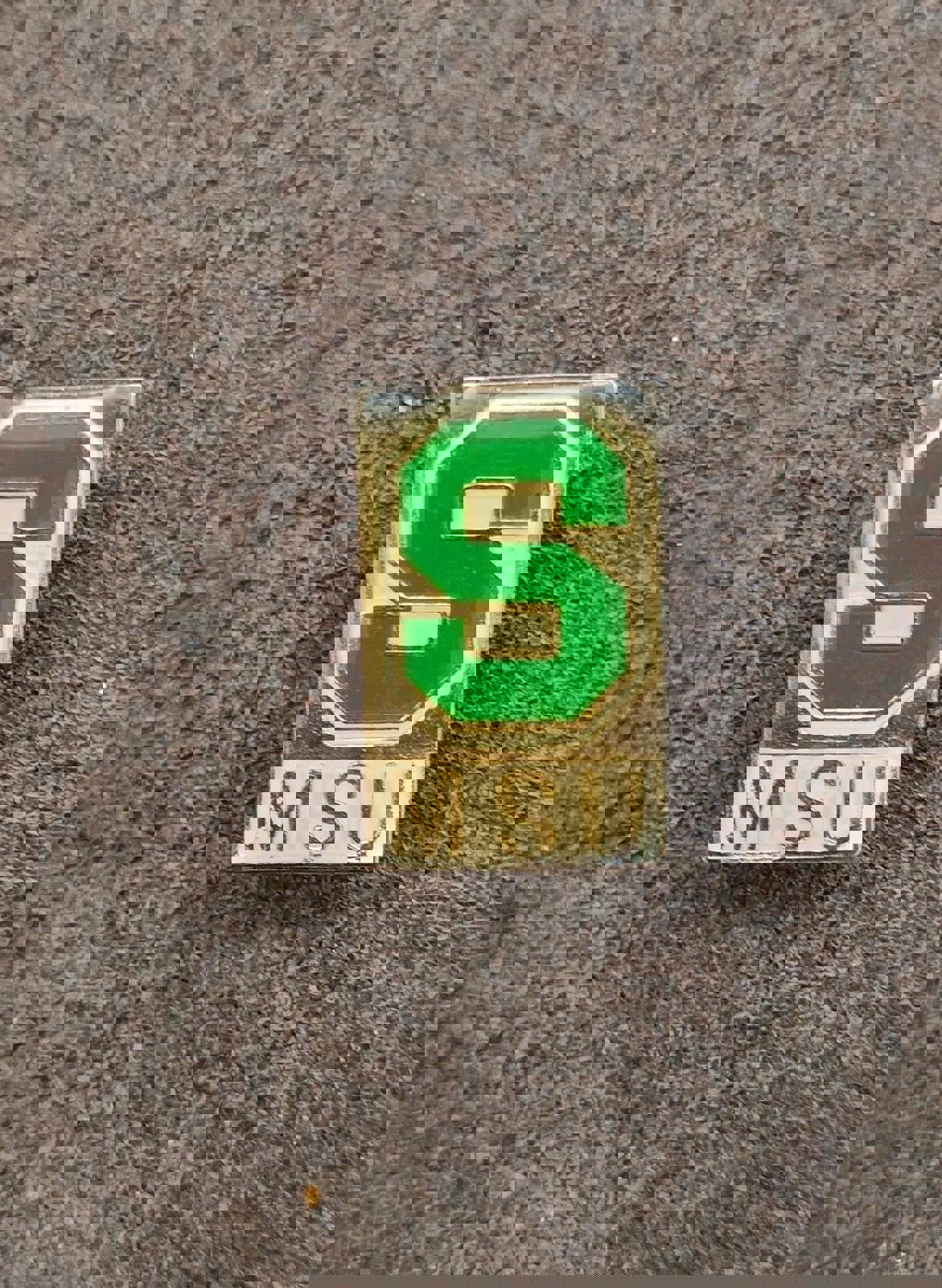 1990's Michigan State Spartans (MSU) Gold Tone Enamel Pin