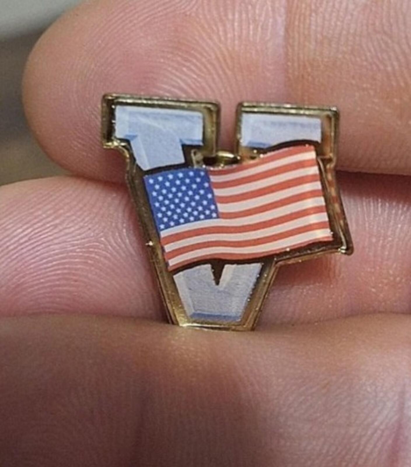 1980s Victory American Flag Gold Tone Enamel Pin