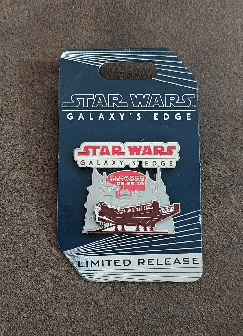 Disney Limited Release 3D Pin Star Wars Galaxy's Edge