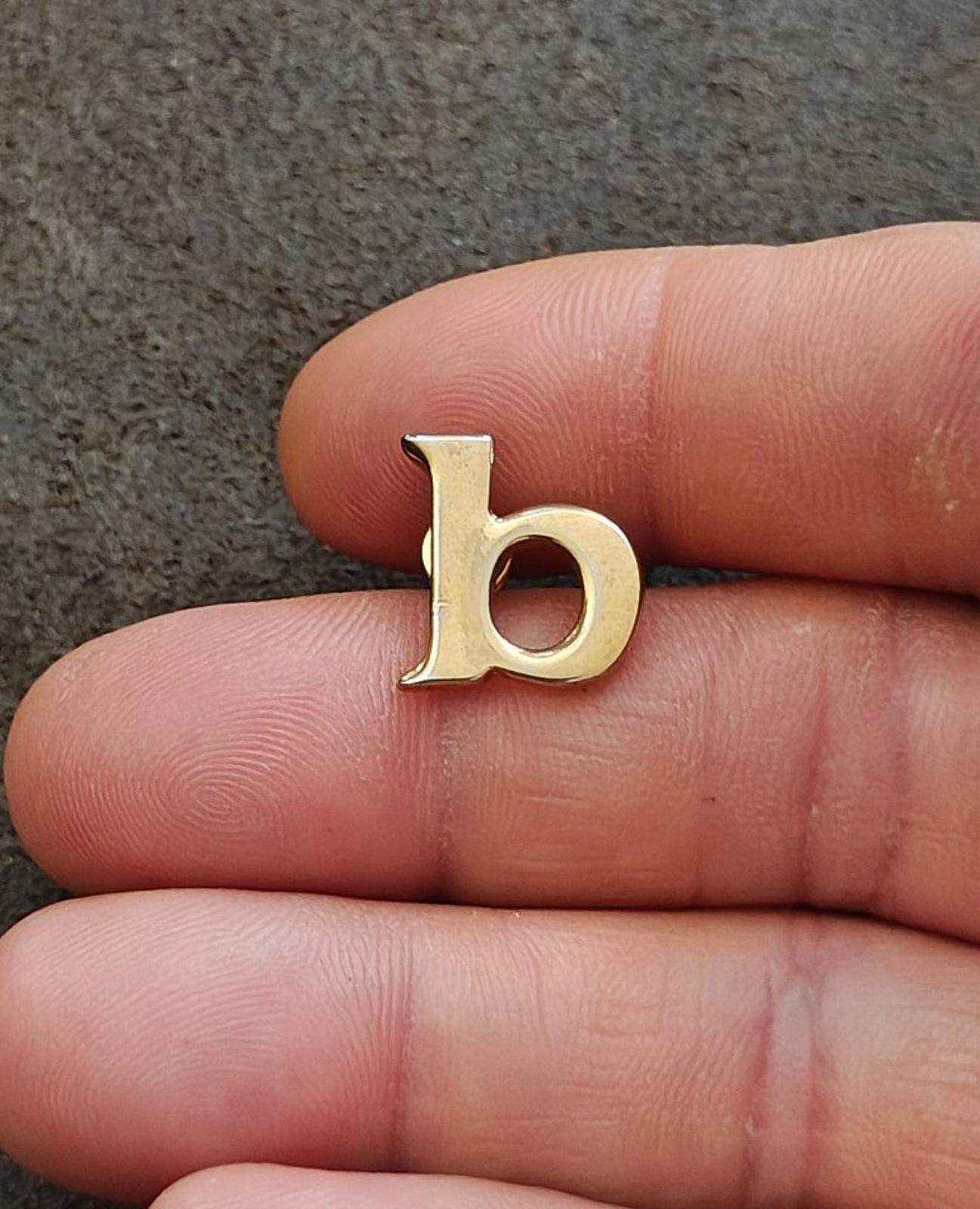 1980s Gold Tone Monogram Initial Letter B Pin