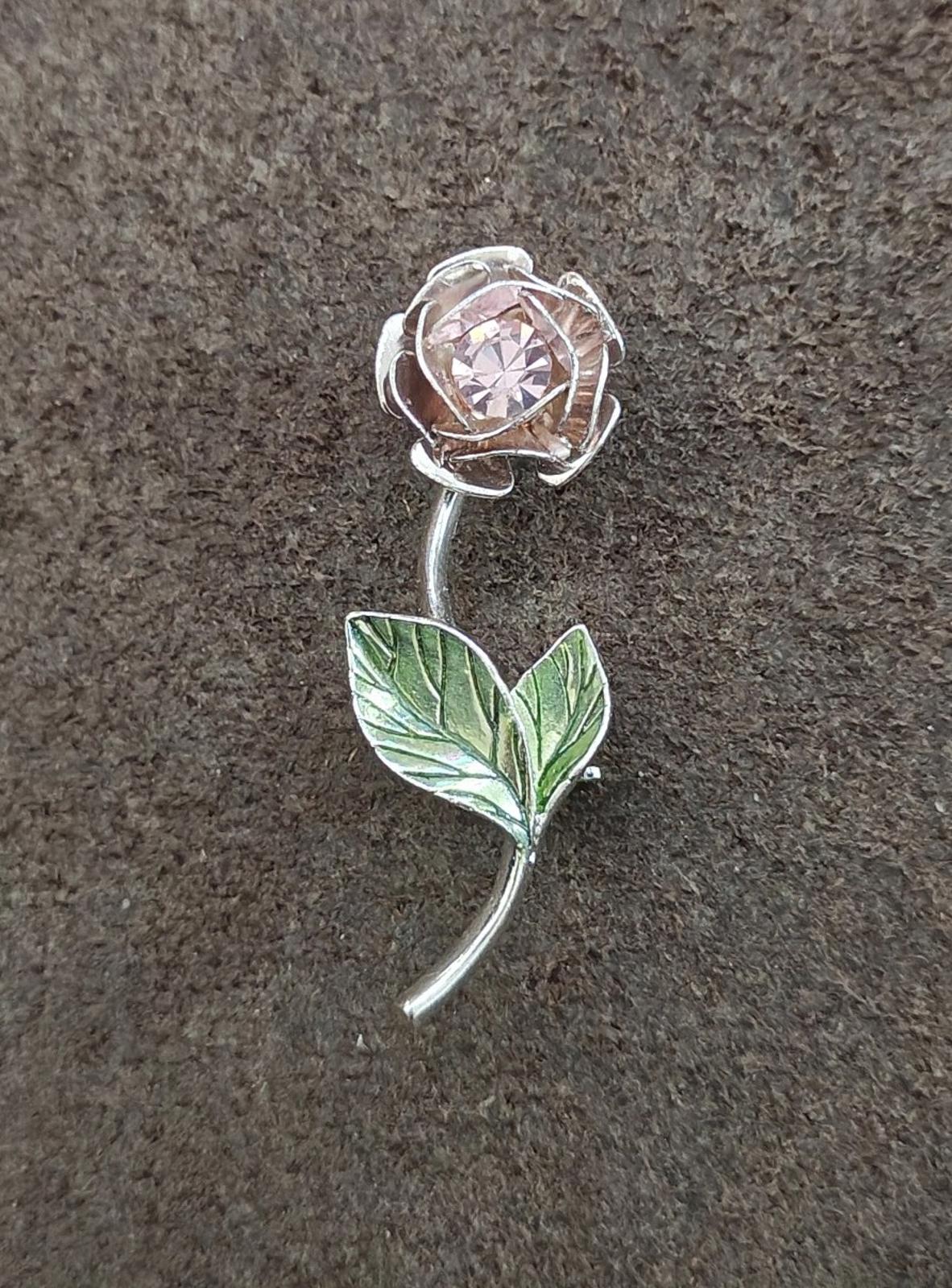 1990s Signed Avon Silver Tone With Green Enamel and Rhinestone Flower Brooch