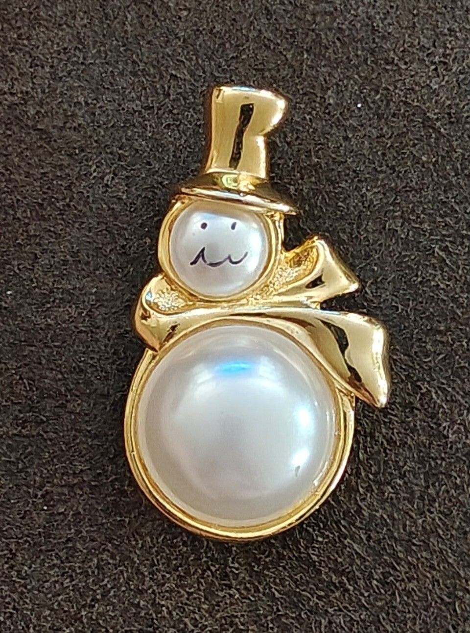 1980s Gold Tone Faux Pearl Snowman Brooch
