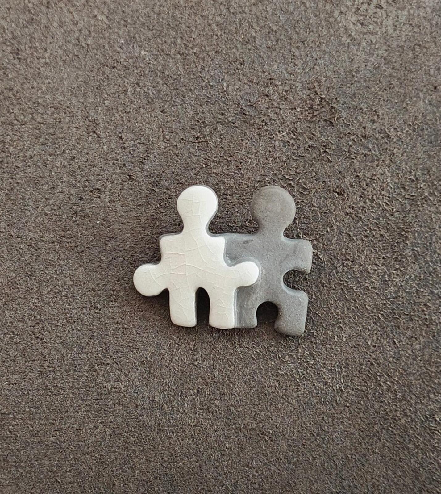 1990s Handcrafted Signed C Welch "Puzzle Buddies" Ceramic & Concrete Brooch