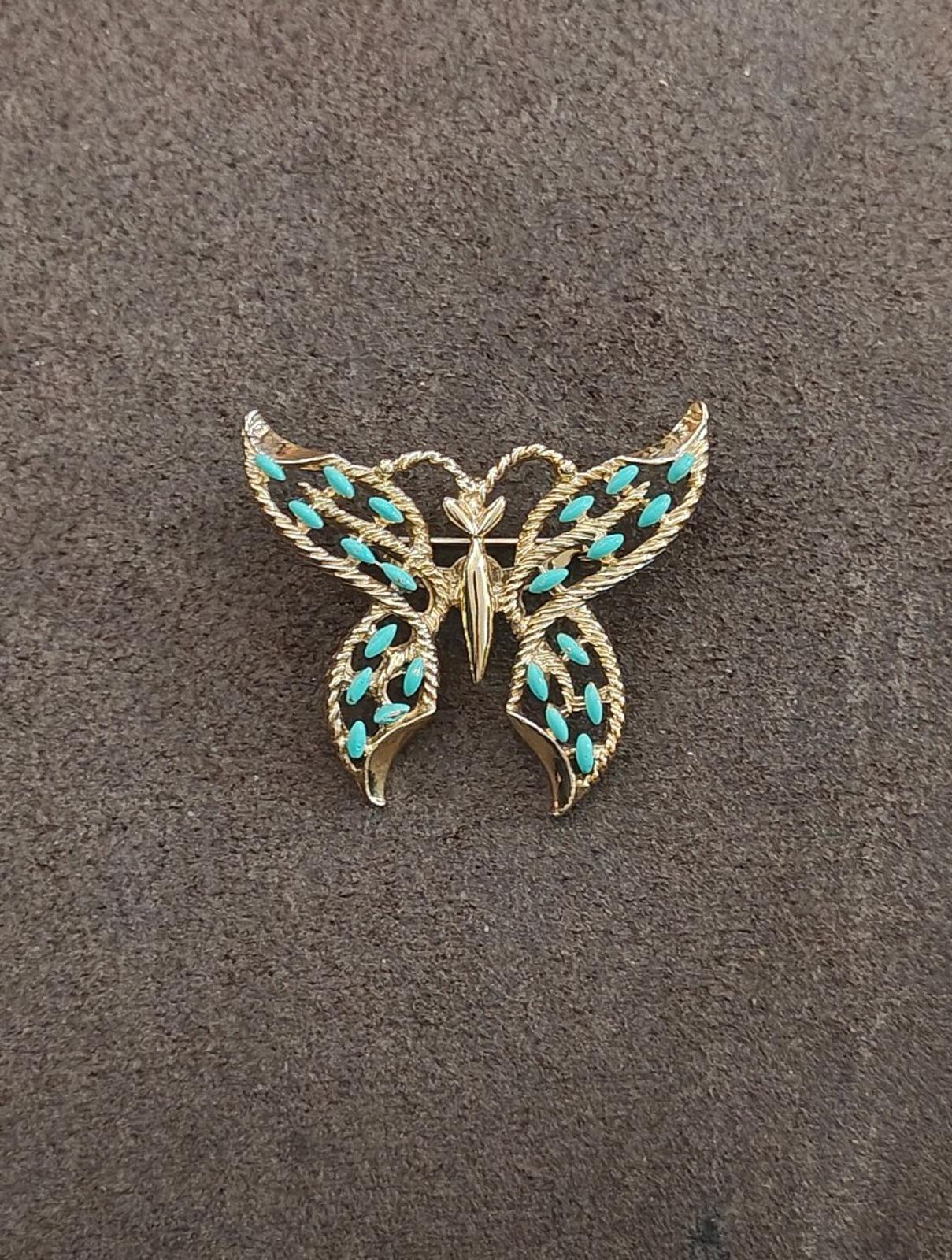 1960s Gerry's Gold Tone With Faux Turquoise Enamel Brooch