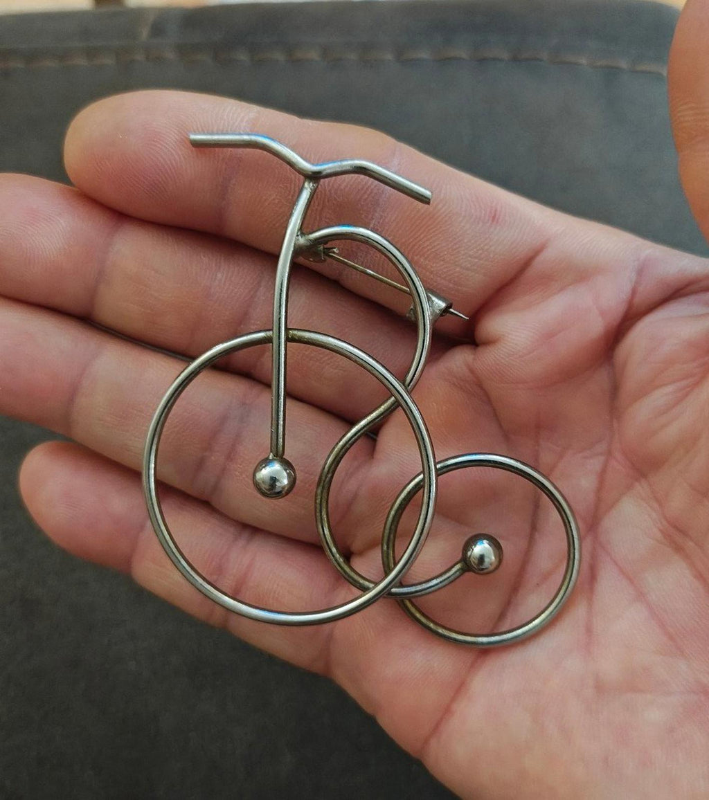 1980's Silver Tone Bicycle Brooch Pin