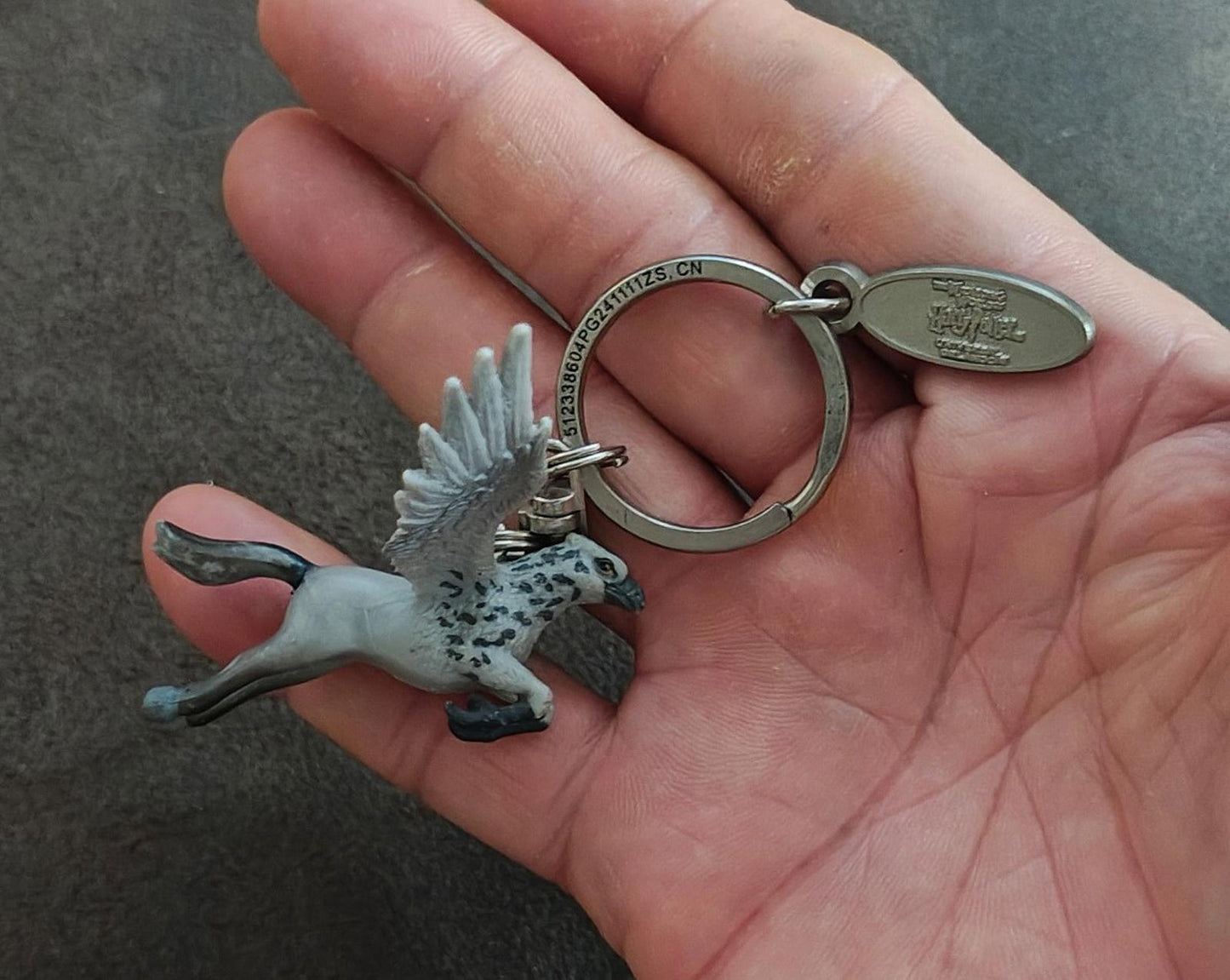 2014 Universal Studios Wizarding World of Harry Potter Buckbeak Keychain