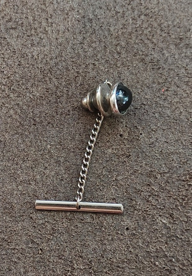 1950s/60s Swank Silver Tone Tie Tack/Lapel Pin With An Oval Dark Cabochon
