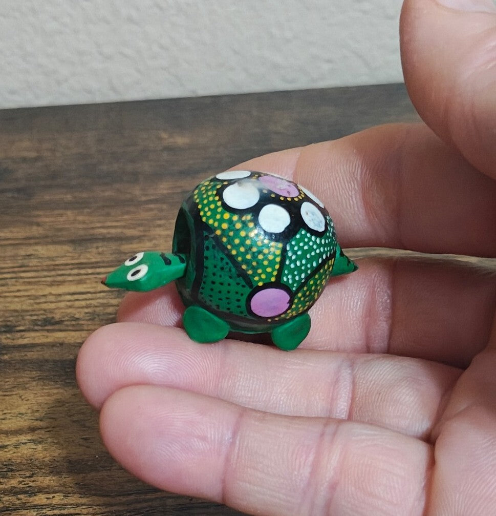 Hand-painted Mexican Folk Art Turtle Bobblehead Figurine