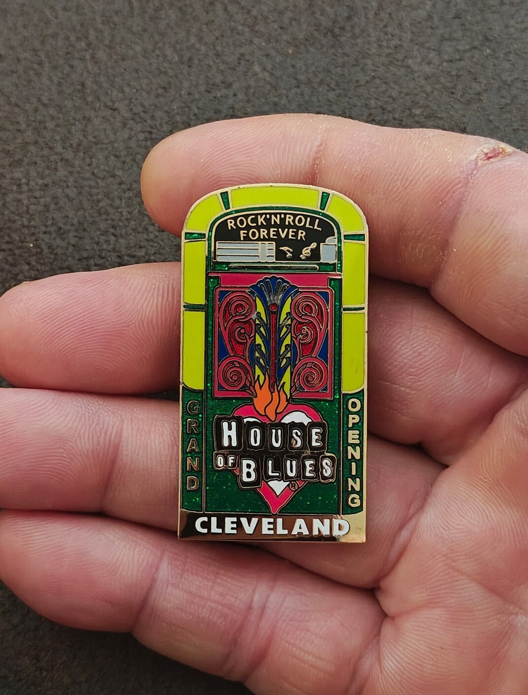 2004 Official Commemorative House of Blues Cleveland Grand Opening Gold Tone Pin