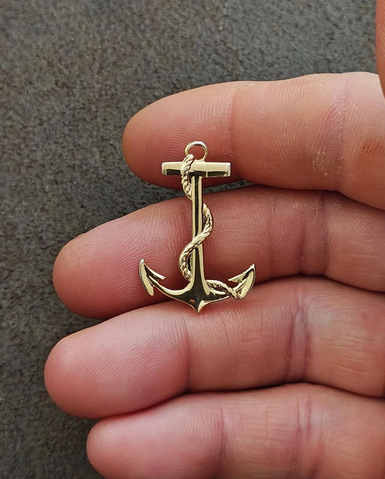 Gold Tone Anchor Pin & Pendant