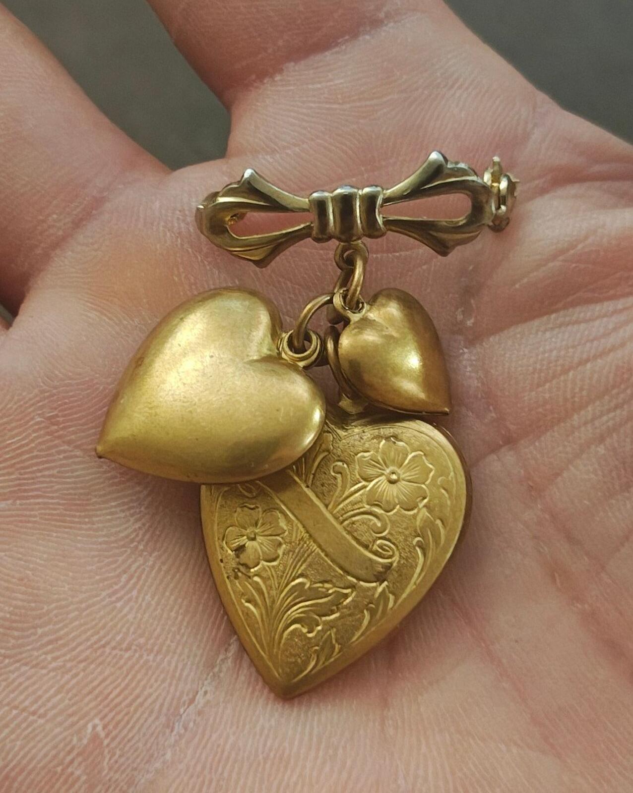 1980s Gold Tone Three Heart With Bow Dangle Brooch