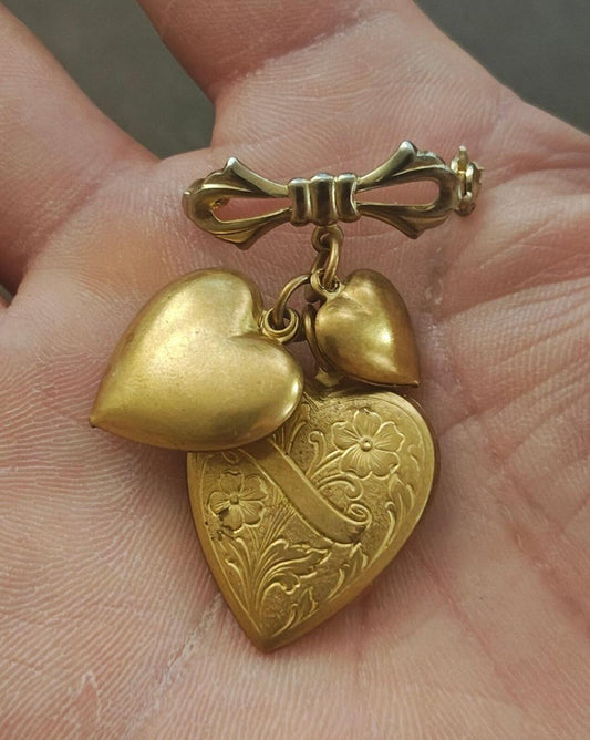 1980s Gold Tone Three Heart With Bow Dangle Brooch
