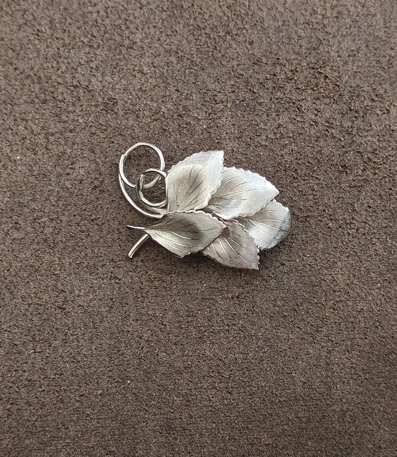 1960s Polished Finish Silver Tone Bunch of Leaves Textured Brooch