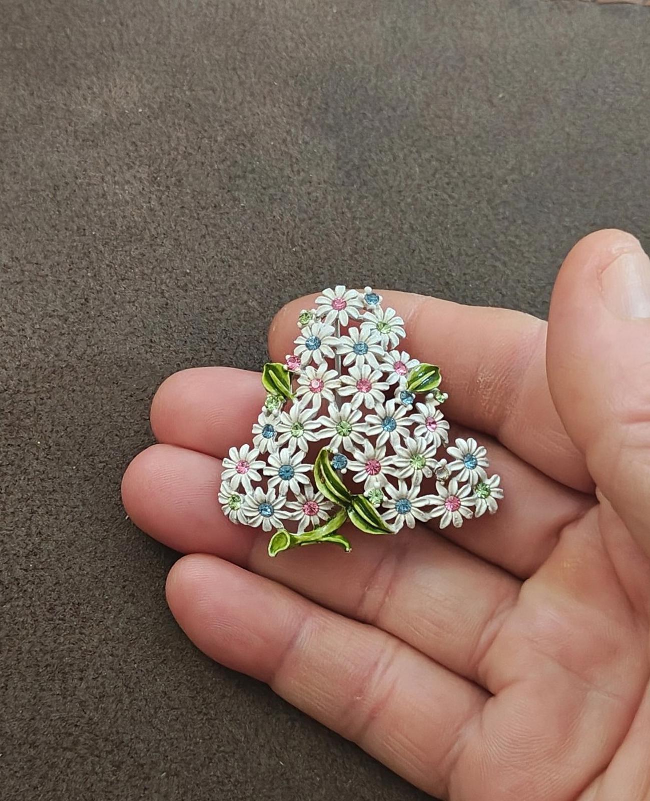 1960s Gold Tone White Flowers & Pink Blue Green Rhinestones Brooch