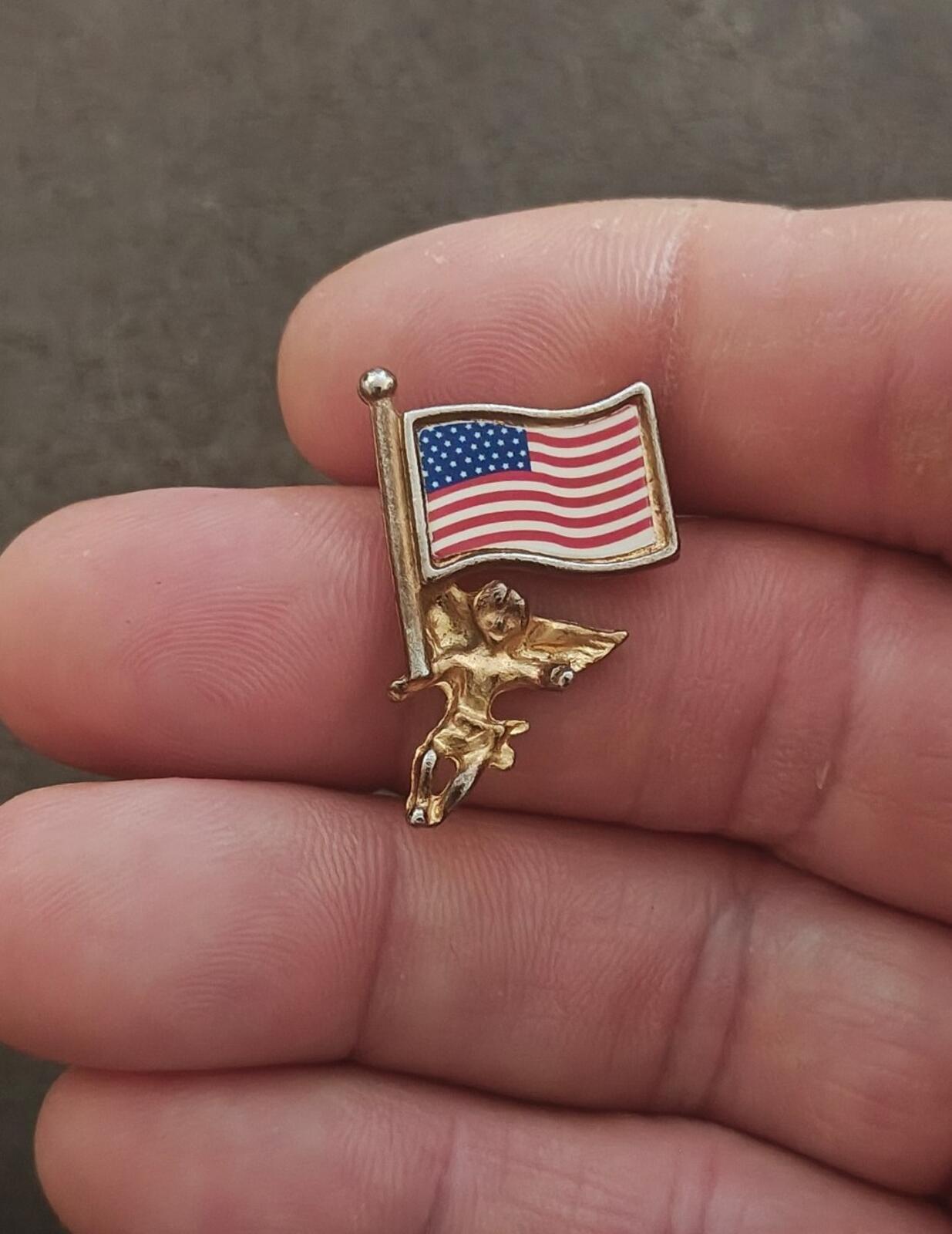 70s Signed FAF Inc. Gold Tone Patriotic American Flag Guardian Angel/Cherub Pin