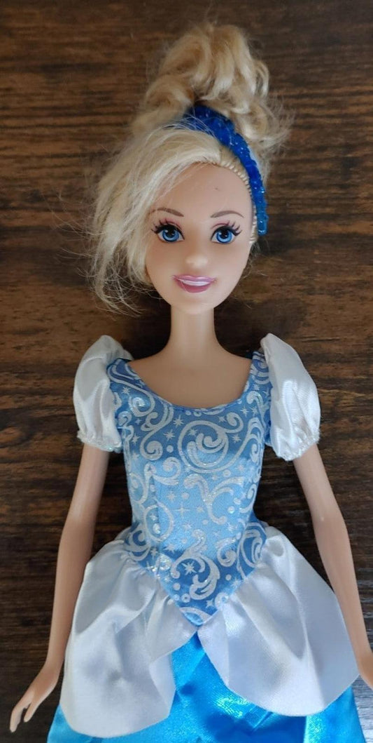 1999 Cinderella Barbie Doll