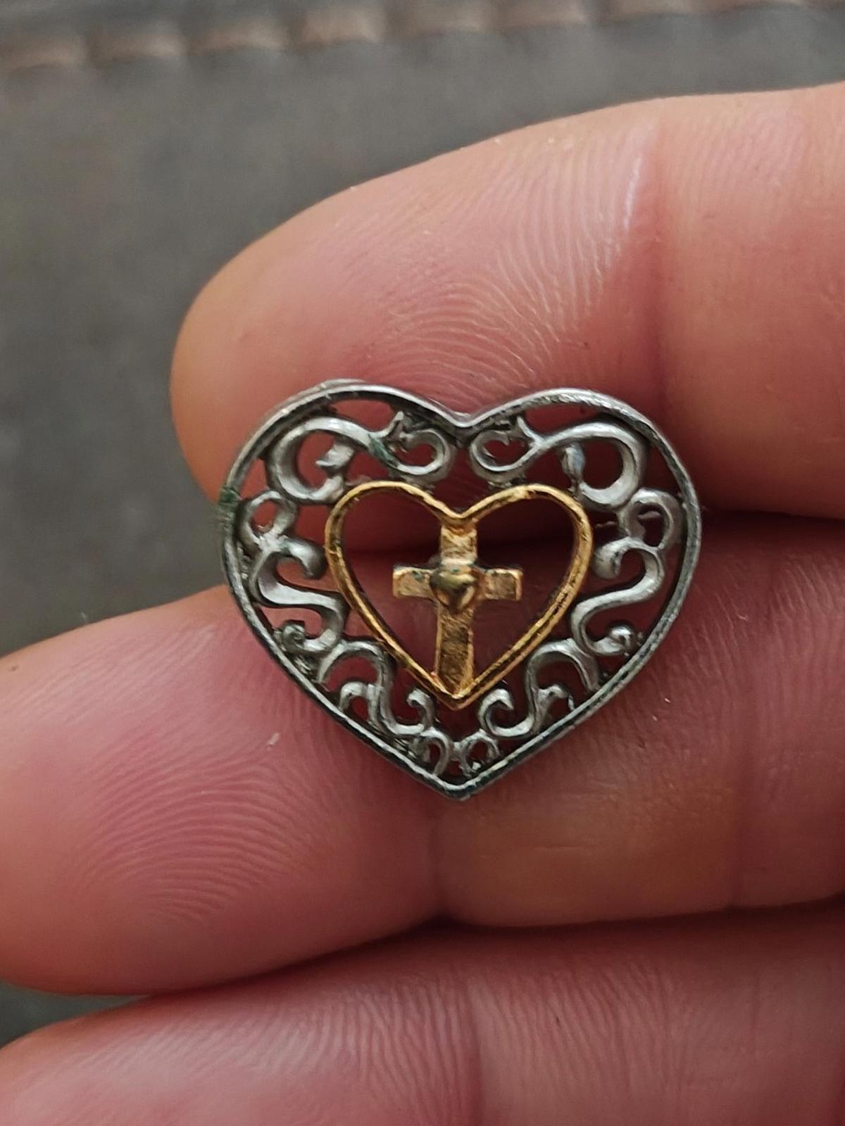 Two Tone Filigree Heart Cross Pin