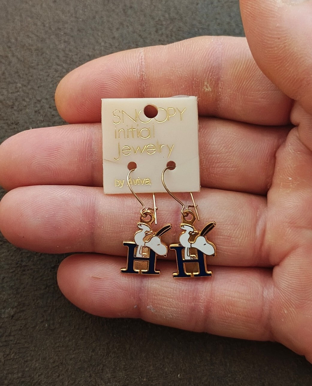 1970s Peanuts Snoopy Initial "H" Gold Tone Cloisonné Enamel Dangle Earrings New