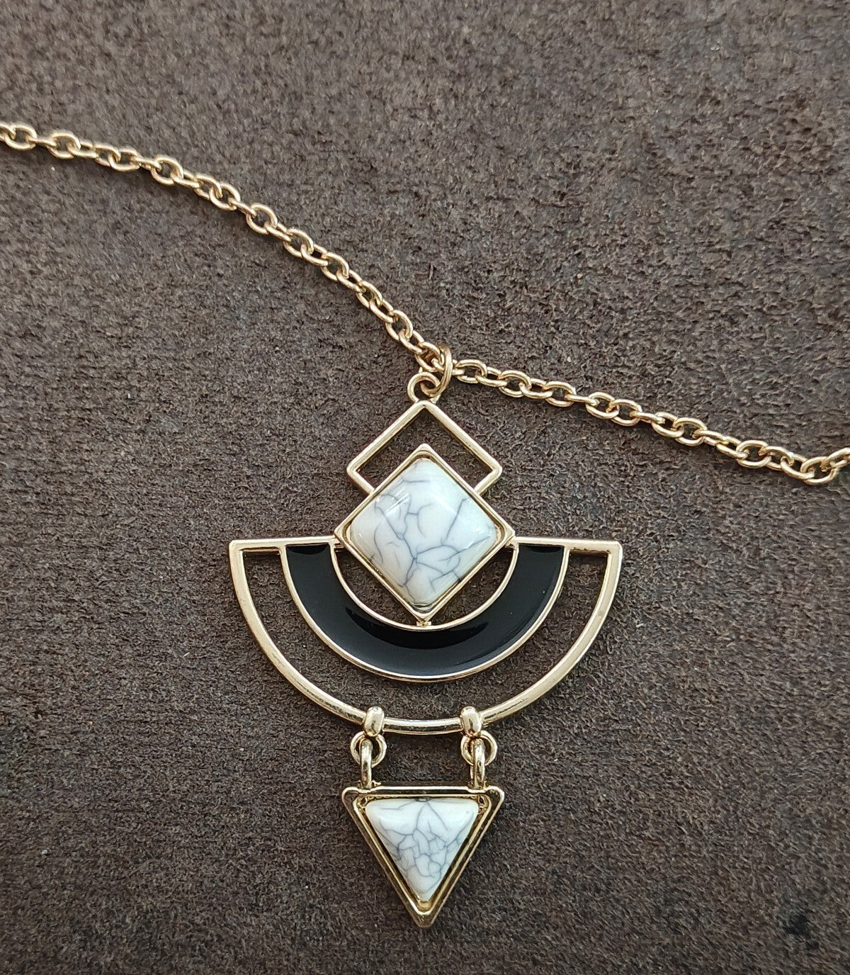 Modern Geometric Abstract Gemmed Gold Tone Pendant Necklace