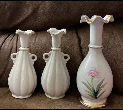 White ceramic hand-painted vase set of three, teardrop body with small side loops