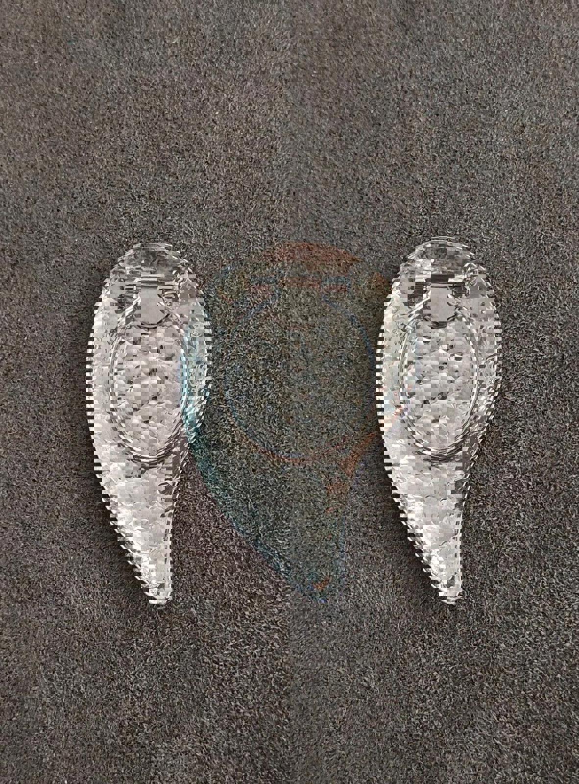 1980's Hammered Textured Silver Tone Scarf Clip