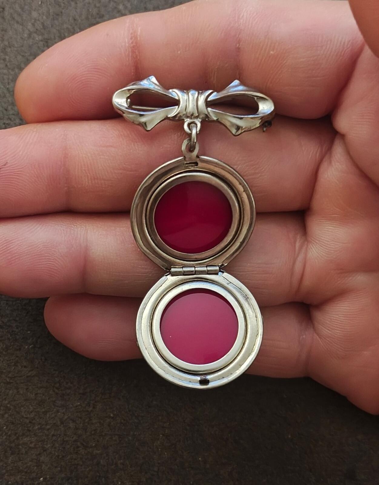 1930s Art Nouveau Silver Tone Flower Locket Brooch