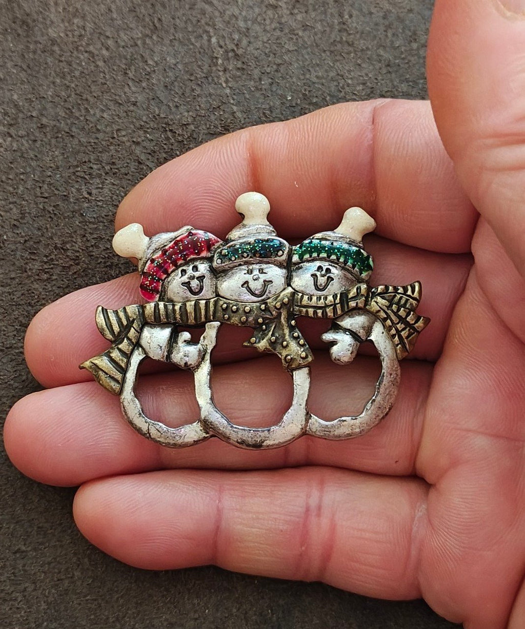1980s Pewter Triple Snowman Holiday Brooch Pin