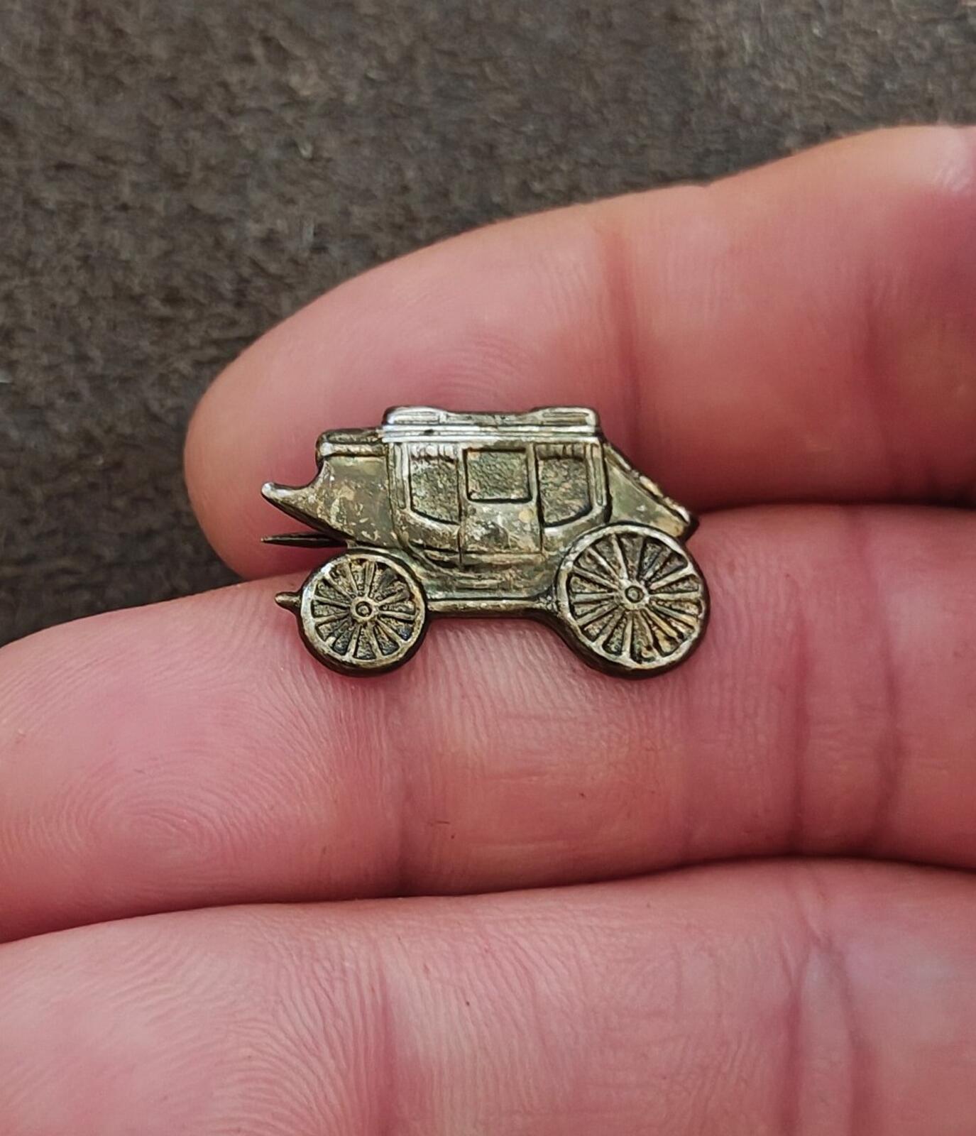 1960s/70s Wild West Stagecoach Cast Metal With Antique Brass Tone Finish Pin