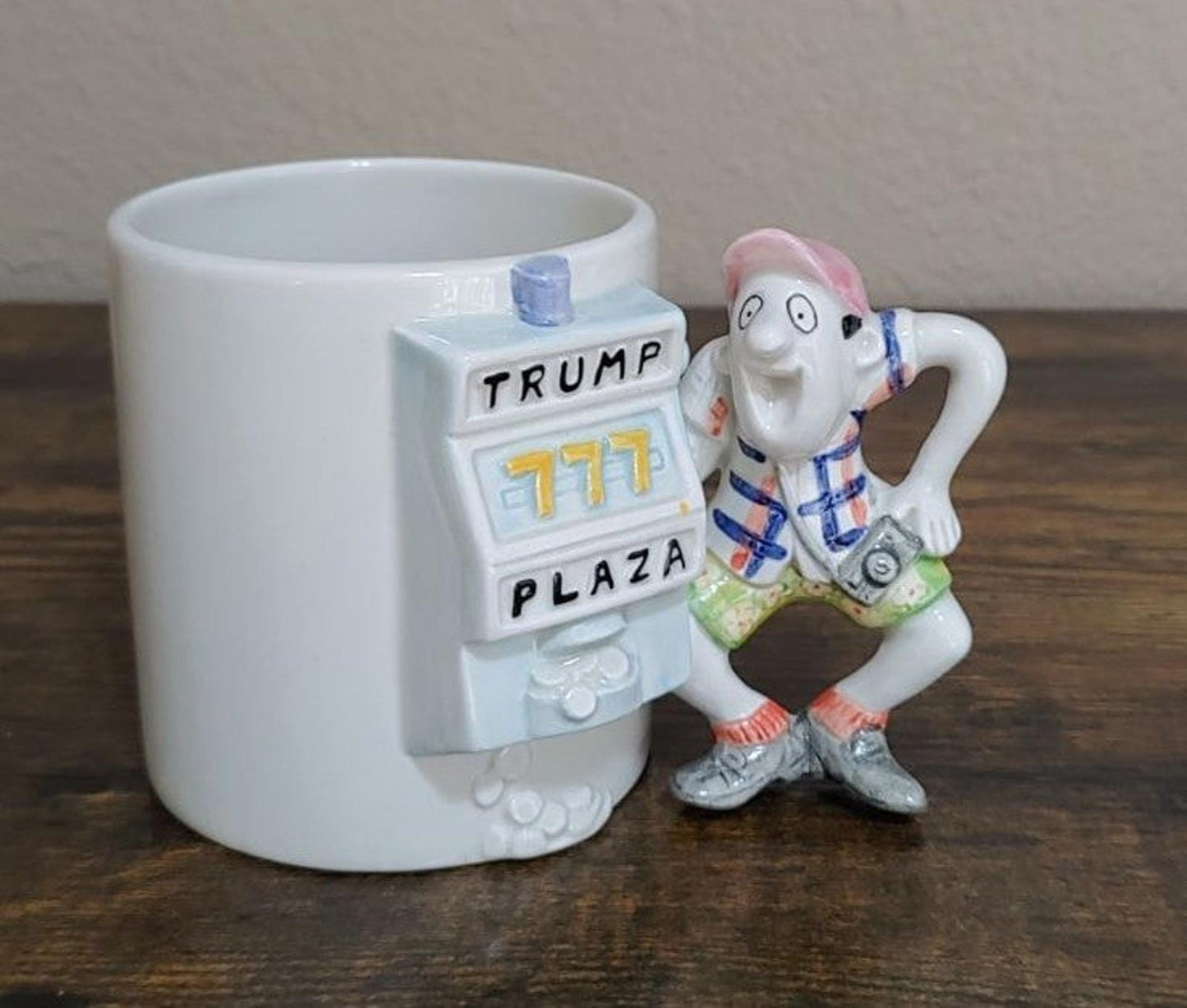 Cool Vintage 1989 1 Fitz & Floyd Trump Plaza Casino Mug Slot Player