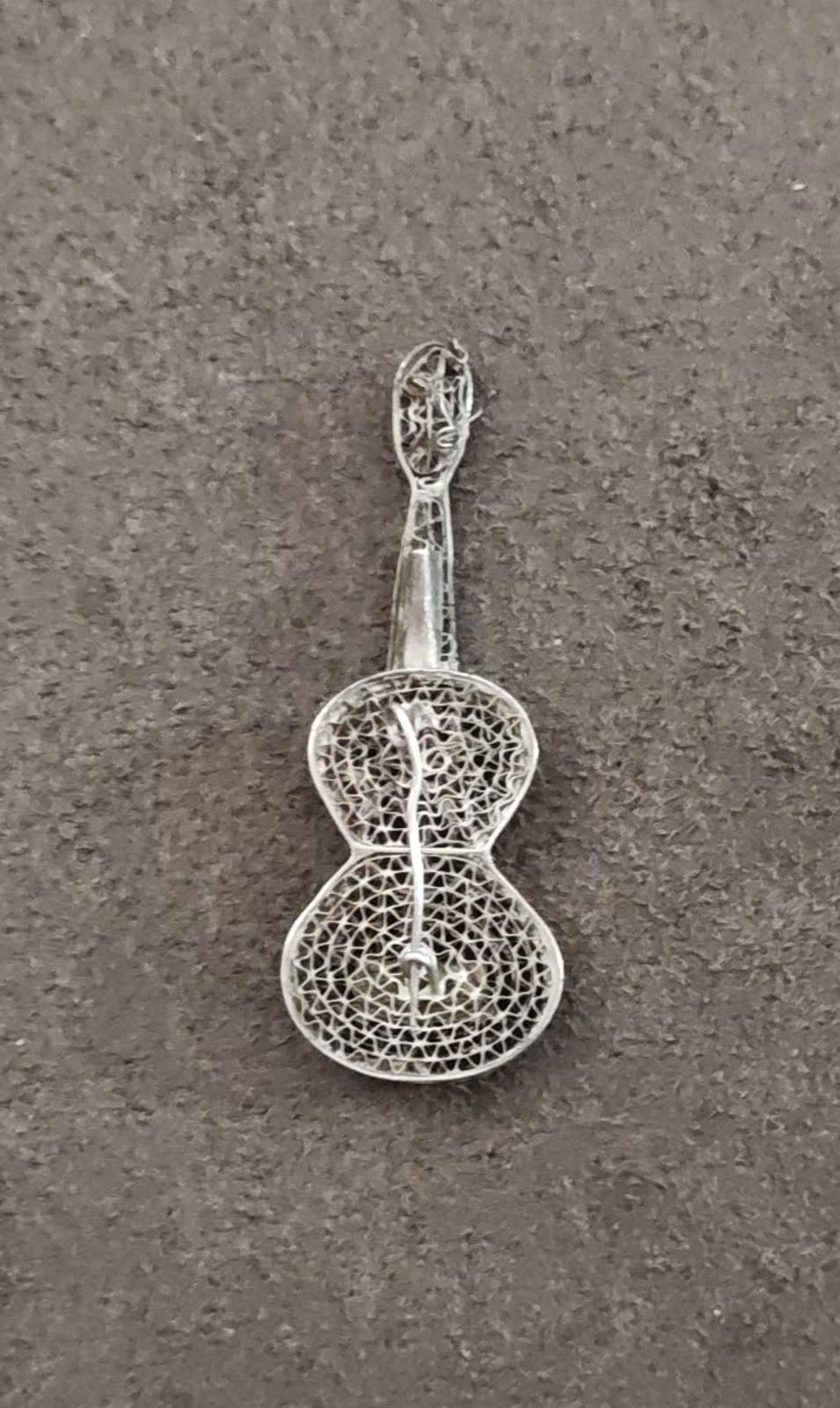 1960s Mexican Sterling Silver Filigree Ornate Brooch
