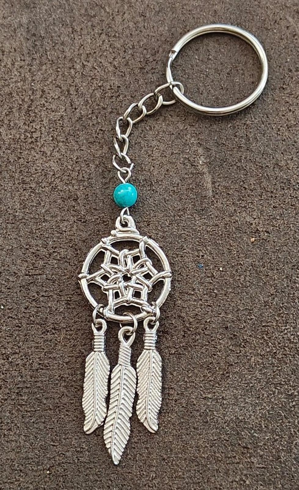 1990s Vintage Silver Tone With Faux Turquoise Bead Dreamcatcher Keychain