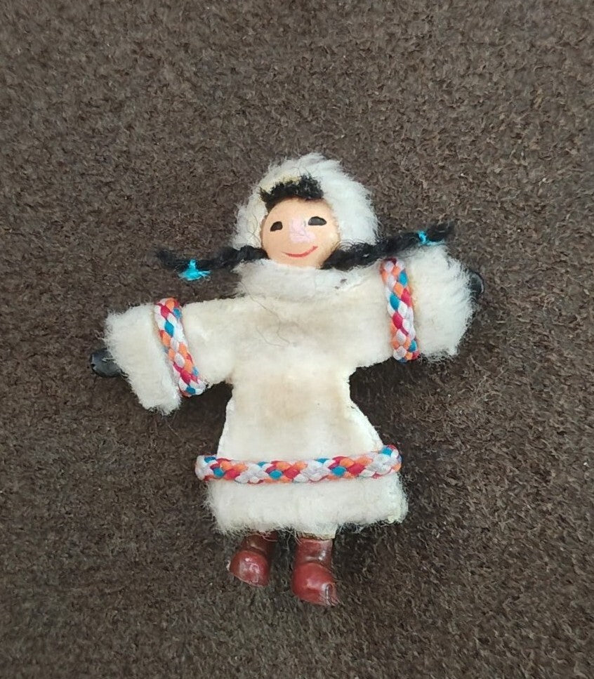1990s Alaskan Inuit Souvenir Doll Pin