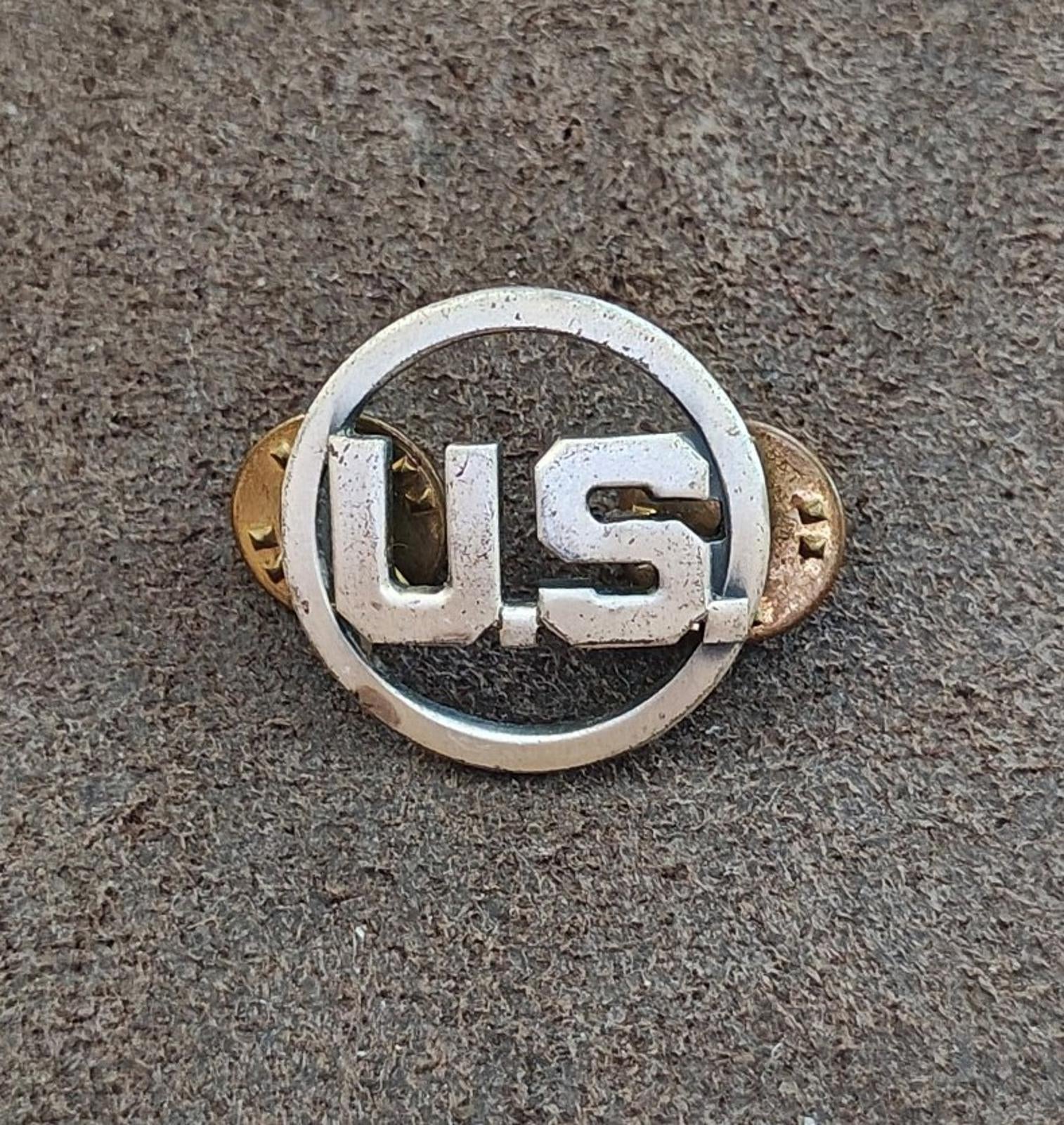 1940s World War 2 US Military Silver Tone Metal U.S. Initials Pin.