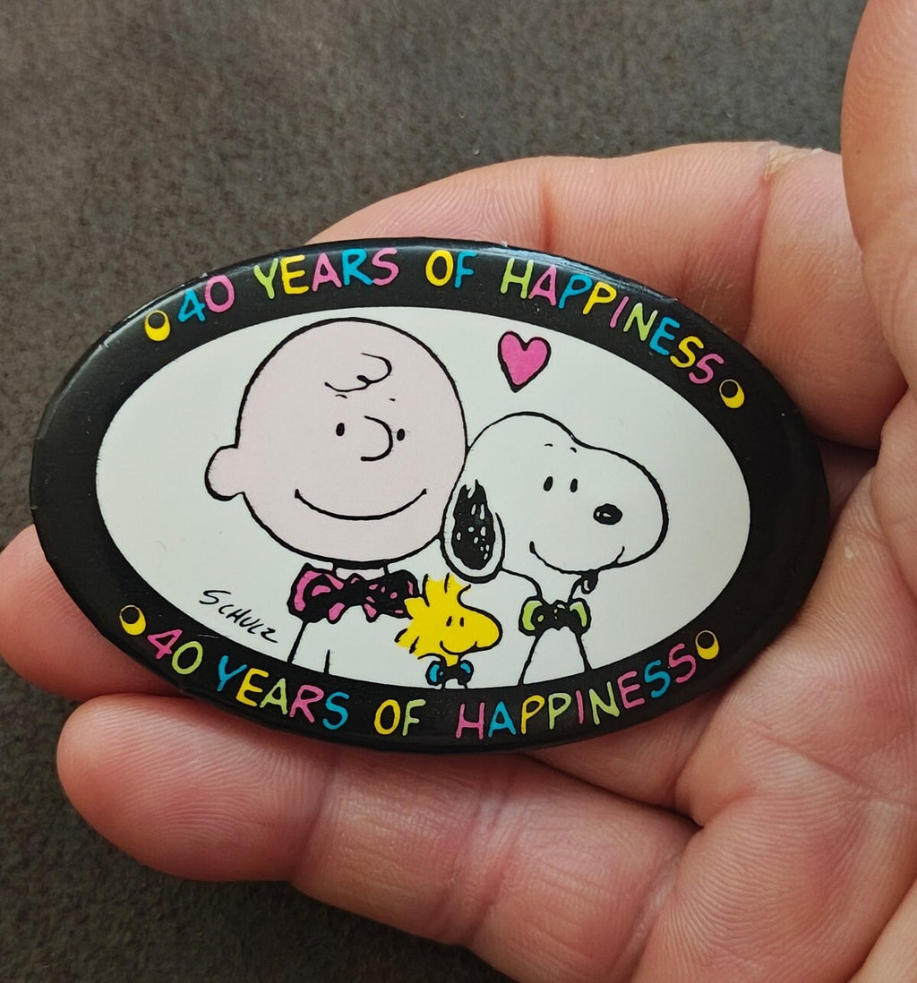 1990 Peanuts 40th Anniversary Charlie Brown Snoopy Button Pin