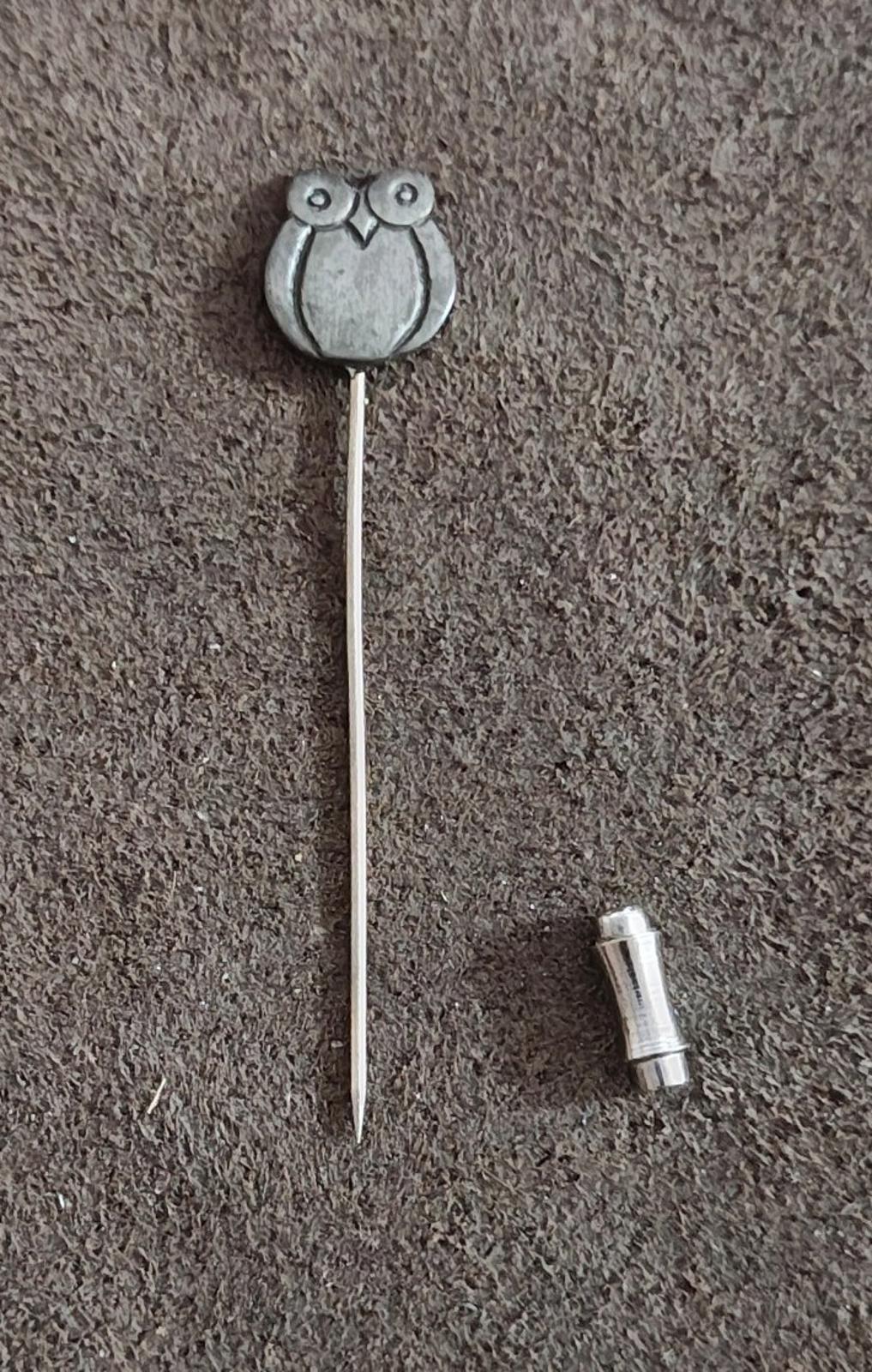 1970's Pewter Owl Stick Pin
