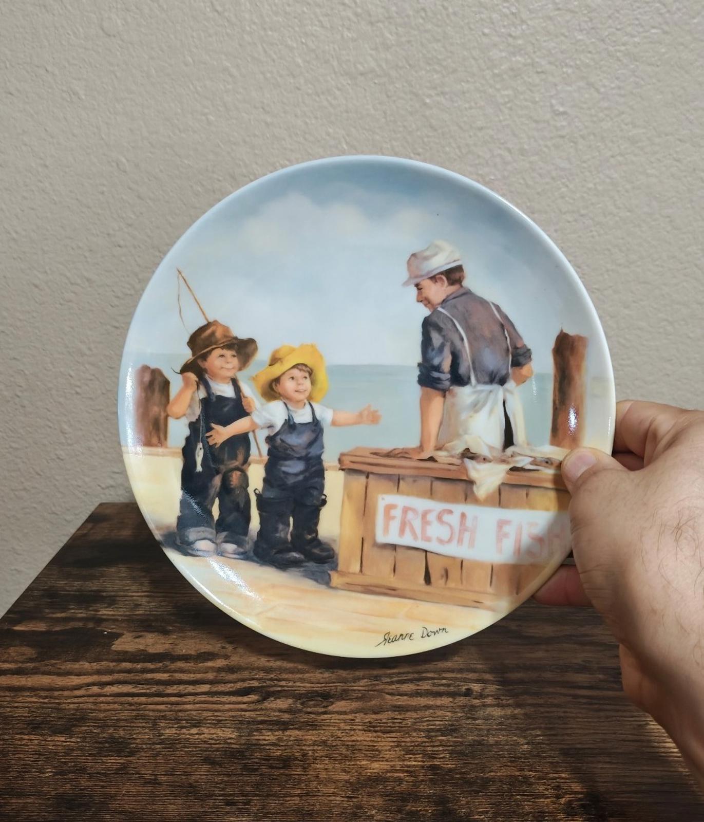 1983 Knowles "Fish Story" from Friends I Remember By Jeanne Downs Plate