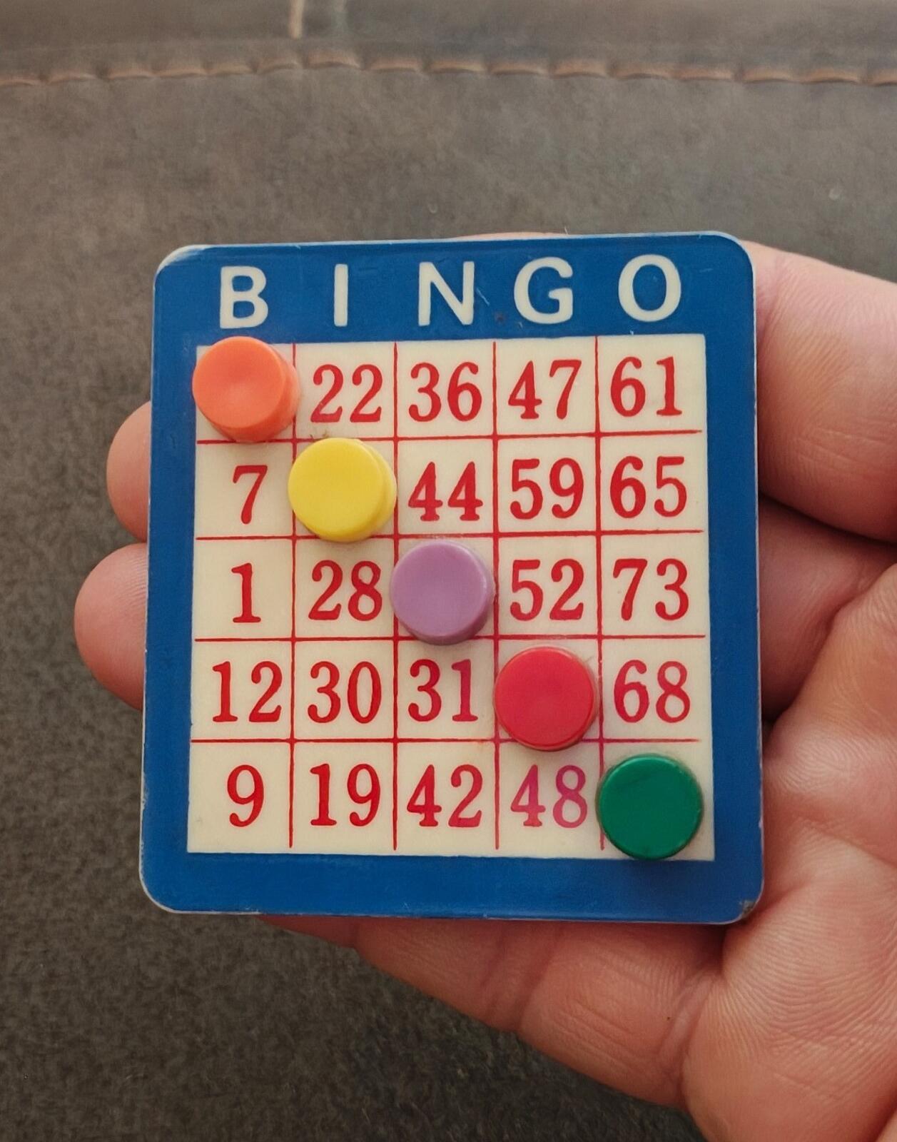 1980s Bingo Card With Markers Magnet/Refrigerator Magnet