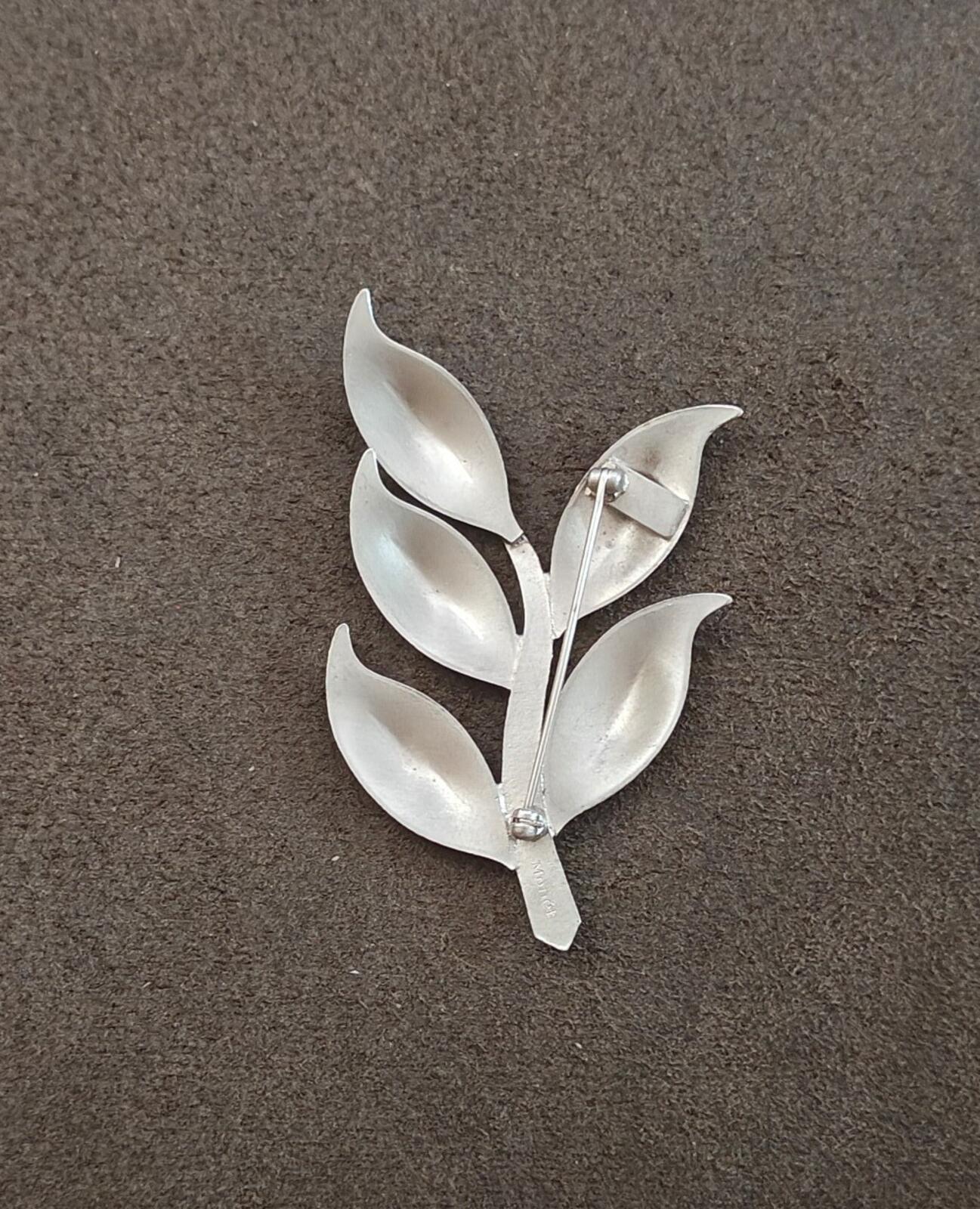 1960s Signed Monet Silver Tone  Modernist Stylized Leaf Brooch