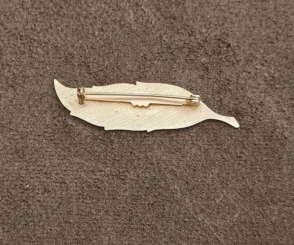 Gold leaf brooch pin backing with clasp and hinge bar